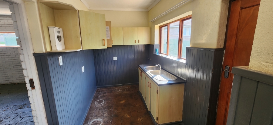 3 Bedroom Property for Sale in Dana Bay Western Cape